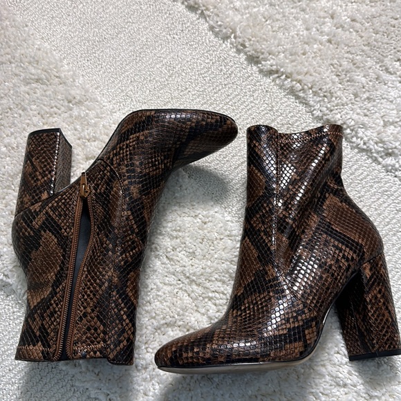 ALDO Booties - Picture 9 of 14